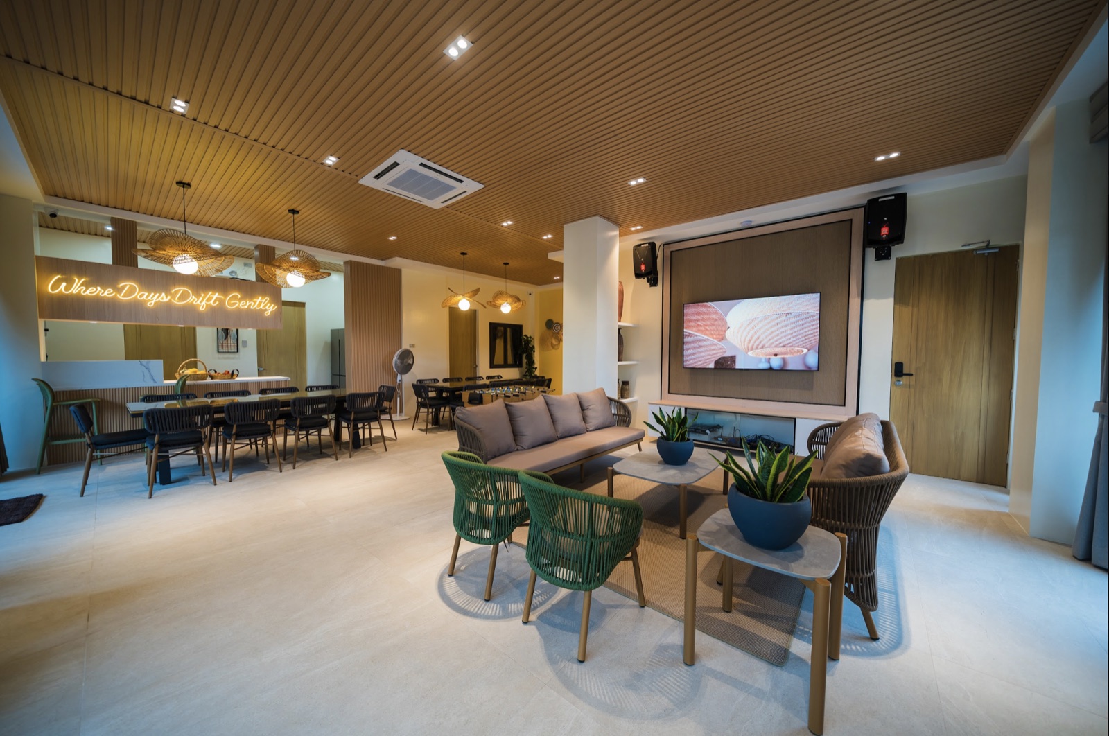 Alta Villa 1