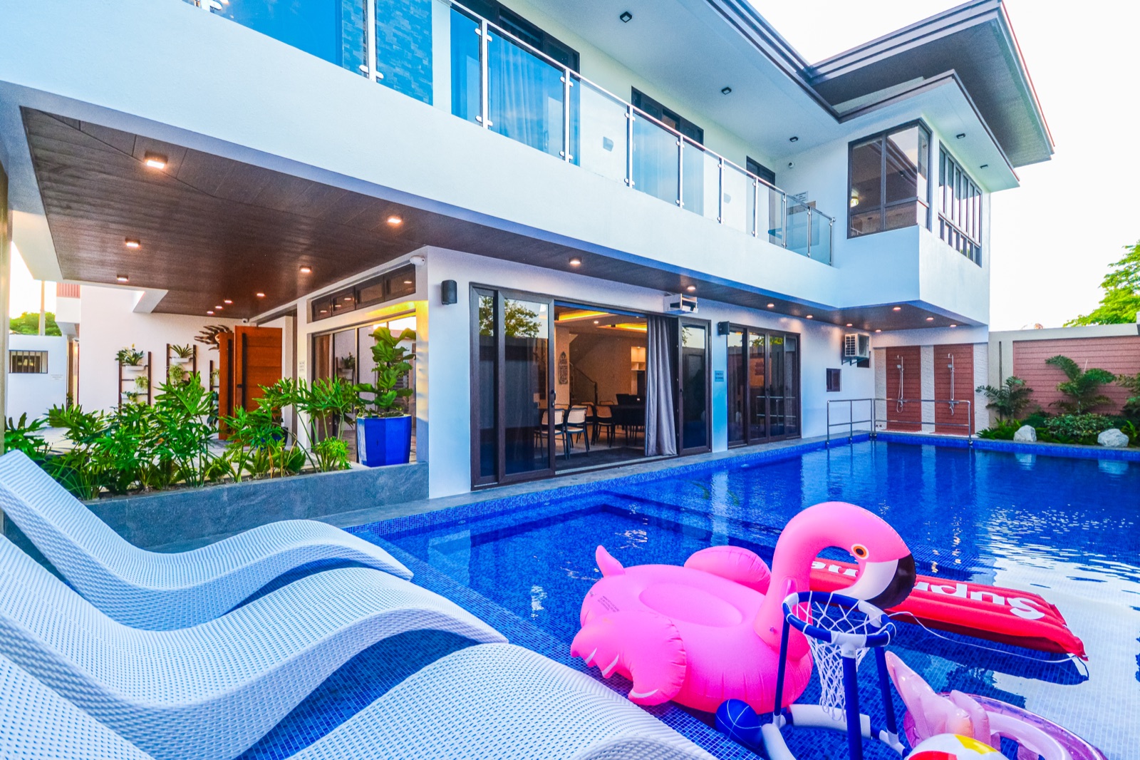 Luna Villa 2